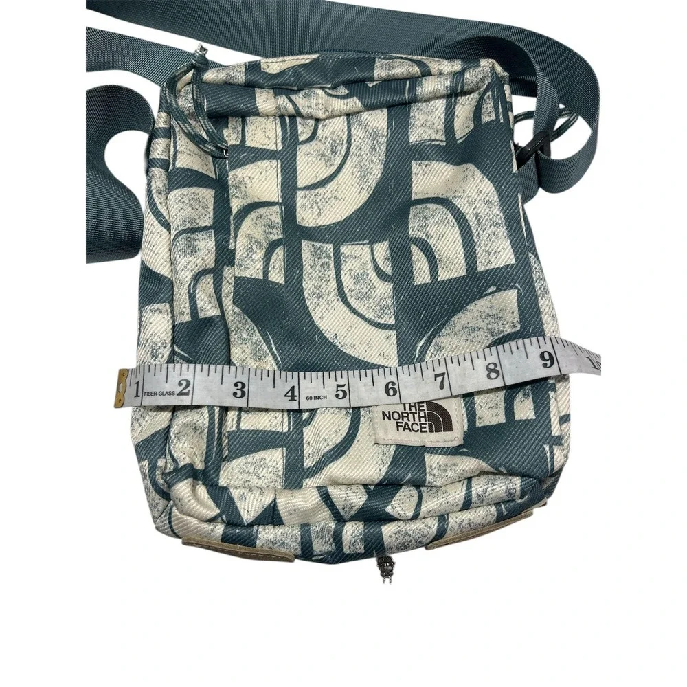 The North Face Explore Bardu II Crossbody Bag Shoulder Bag Teal White Logo Print